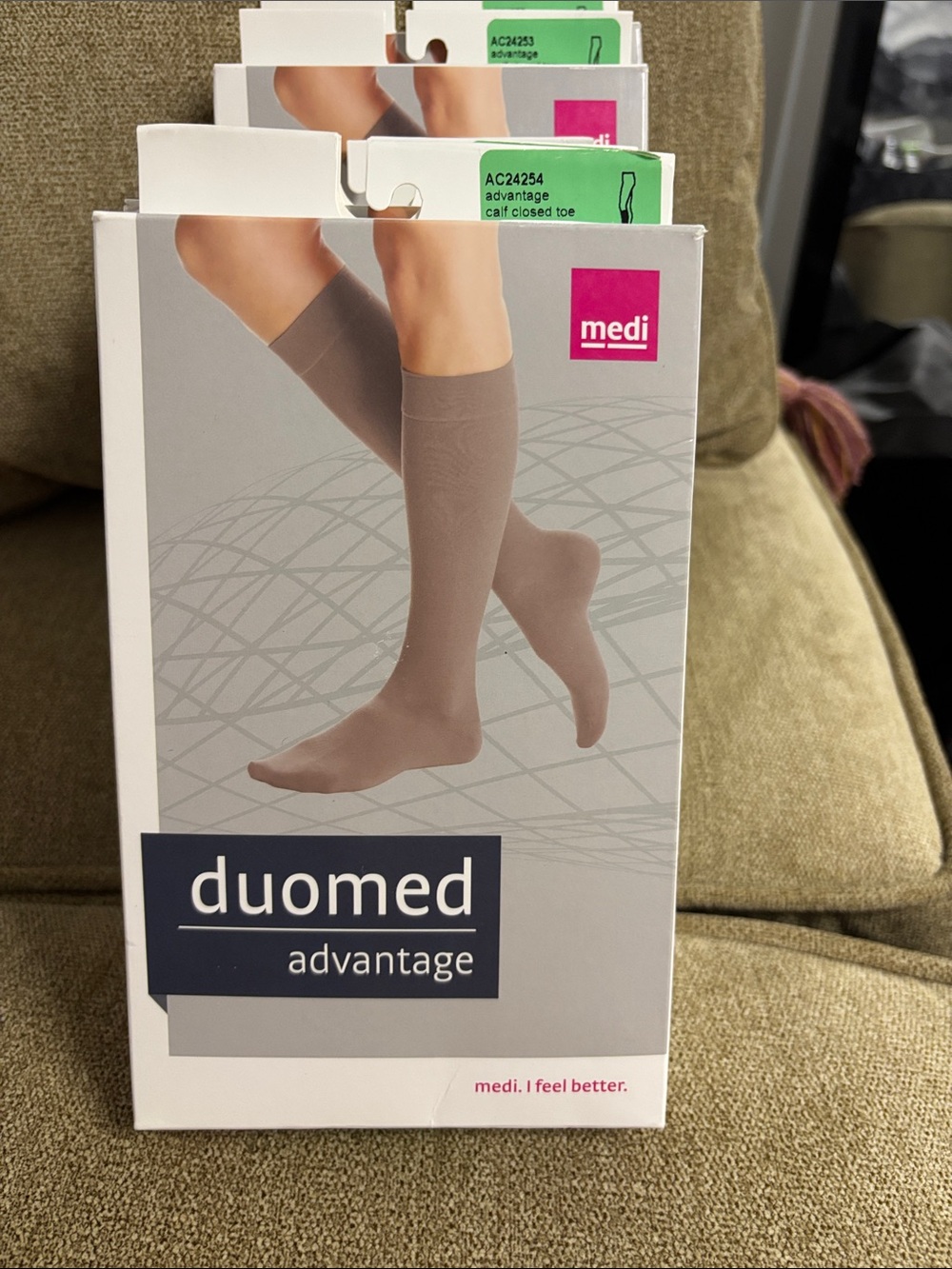 Duomed Advantage Women's Compression Knee-Highs in BLACK 20-30 mmHg NEW